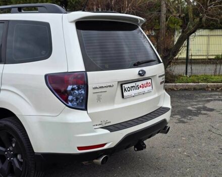 Білий Субару Forester, об'ємом двигуна 2.5 л та пробігом 232 тис. км за 9499 $, фото 7 на Automoto.ua