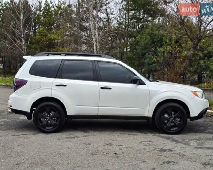 Білий Субару Forester, об'ємом двигуна 2.5 л та пробігом 232 тис. км за 9499 $, фото 8 на Automoto.ua