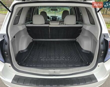 Білий Субару Forester, об'ємом двигуна 2.5 л та пробігом 232 тис. км за 9499 $, фото 56 на Automoto.ua