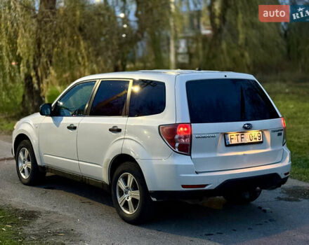 Білий Субару Forester, об'ємом двигуна 0 л та пробігом 350 тис. км за 4000 $, фото 6 на Automoto.ua