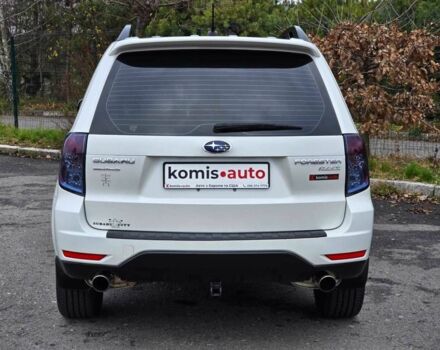 Білий Субару Forester, об'ємом двигуна 2.5 л та пробігом 232 тис. км за 9499 $, фото 6 на Automoto.ua