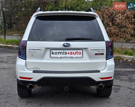 Білий Субару Forester, об'ємом двигуна 2.5 л та пробігом 232 тис. км за 9499 $, фото 6 на Automoto.ua