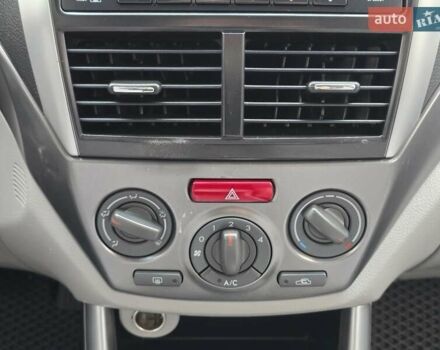 Білий Субару Forester, об'ємом двигуна 2.5 л та пробігом 232 тис. км за 9499 $, фото 33 на Automoto.ua