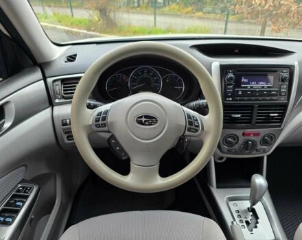Білий Субару Forester, об'ємом двигуна 2.5 л та пробігом 232 тис. км за 9499 $, фото 10 на Automoto.ua