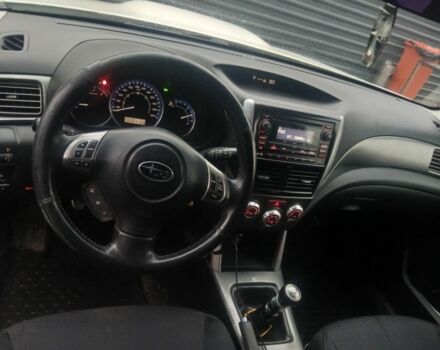 Белый Субару Форестер, объемом двигателя 2 л и пробегом 465 тыс. км за 3900 $, фото 4 на Automoto.ua