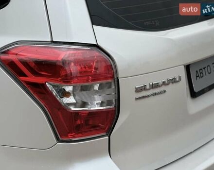 Белый Субару Форестер, объемом двигателя 1.99 л и пробегом 308 тыс. км за 9407 $, фото 18 на Automoto.ua