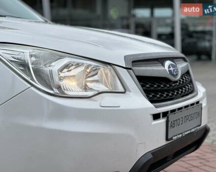 Белый Субару Форестер, объемом двигателя 1.99 л и пробегом 308 тыс. км за 9407 $, фото 4 на Automoto.ua