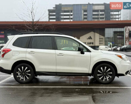 Белый Субару Форестер, объемом двигателя 2.46 л и пробегом 202 тыс. км за 12400 $, фото 3 на Automoto.ua