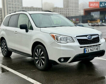 Белый Субару Форестер, объемом двигателя 2.46 л и пробегом 202 тыс. км за 12400 $, фото 2 на Automoto.ua