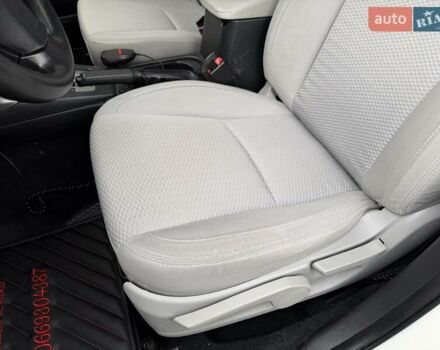Білий Субару Forester, об'ємом двигуна 2.46 л та пробігом 187 тис. км за 13300 $, фото 15 на Automoto.ua