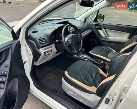 Білий Субару Forester, об'ємом двигуна 2.5 л та пробігом 260 тис. км за 12500 $, фото 1 на Automoto.ua