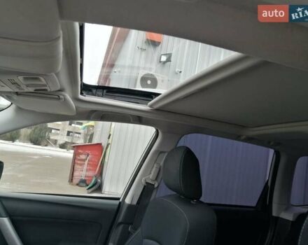 Белый Субару Форестер, объемом двигателя 2 л и пробегом 191 тыс. км за 14000 $, фото 5 на Automoto.ua