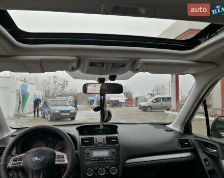 Белый Субару Форестер, объемом двигателя 2 л и пробегом 191 тыс. км за 14000 $, фото 8 на Automoto.ua