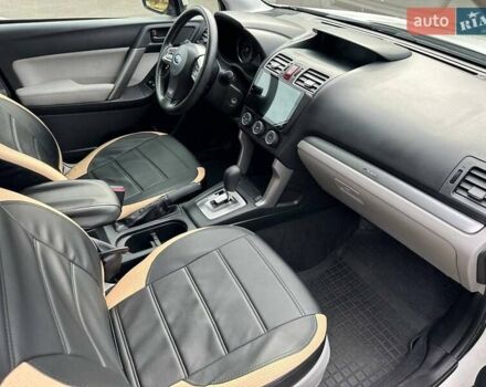 Білий Субару Forester, об'ємом двигуна 2.5 л та пробігом 260 тис. км за 12500 $, фото 29 на Automoto.ua