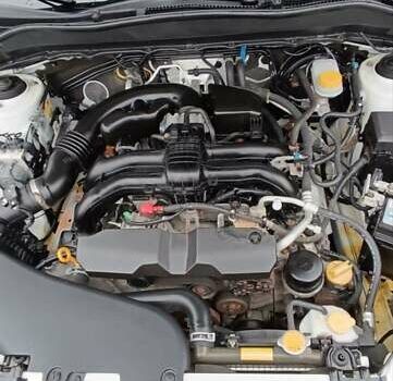 Белый Субару Форестер, объемом двигателя 2.5 л и пробегом 108 тыс. км за 12500 $, фото 16 на Automoto.ua