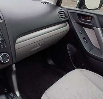 Белый Субару Форестер, объемом двигателя 2.5 л и пробегом 108 тыс. км за 12500 $, фото 13 на Automoto.ua