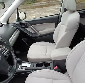 Белый Субару Форестер, объемом двигателя 2.5 л и пробегом 108 тыс. км за 12500 $, фото 14 на Automoto.ua