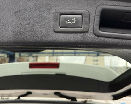 Белый Субару Форестер, объемом двигателя 2.5 л и пробегом 133 тыс. км за 13000 $, фото 26 на Automoto.ua