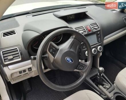Субару Форестер 2016 в Харькове на Automoto.ua Белый Субару Форестер, объемом двигателя 2.5 л и пробегом 120 тыс. км за 12900 $, фото 9 на Automoto.ua