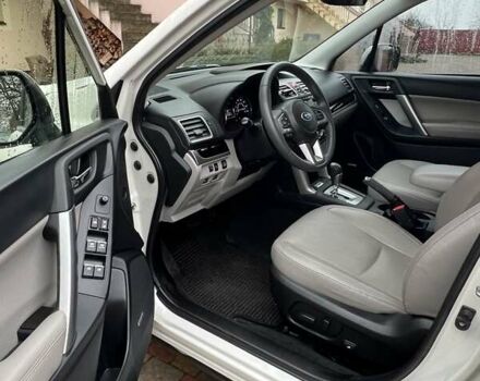 Белый Субару Форестер, объемом двигателя 2.46 л и пробегом 180 тыс. км за 12200 $, фото 15 на Automoto.ua