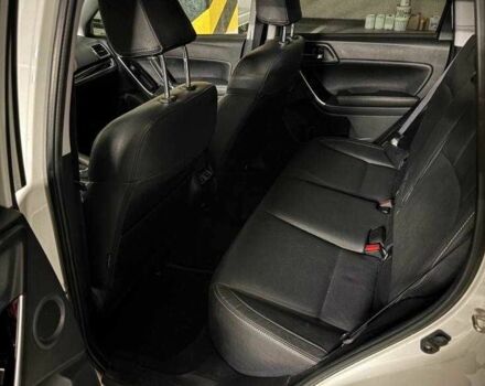 Белый Субару Форестер, объемом двигателя 2 л и пробегом 83 тыс. км за 15400 $, фото 6 на Automoto.ua