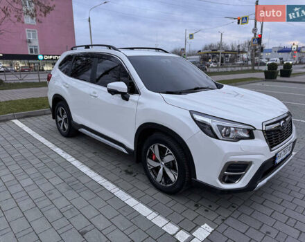 Білий Субару Forester, об'ємом двигуна 2.5 л та пробігом 112 тис. км за 27500 $, фото 2 на Automoto.ua