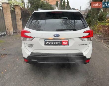 Белый Субару Форестер, объемом двигателя 2.5 л и пробегом 108 тыс. км за 20990 $, фото 5 на Automoto.ua
