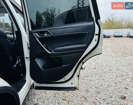 Белый Субару Форестер, объемом двигателя 2.5 л и пробегом 117 тыс. км за 22300 $, фото 16 на Automoto.ua