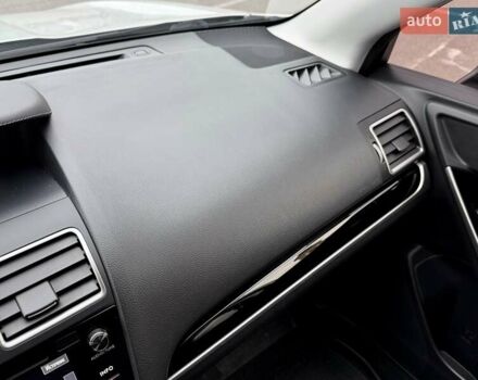 Белый Субару Форестер, объемом двигателя 2.5 л и пробегом 52 тыс. км за 24000 $, фото 40 на Automoto.ua