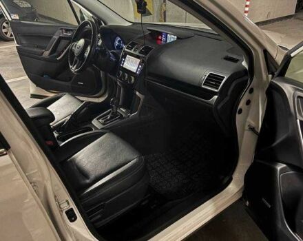 Белый Субару Форестер, объемом двигателя 2 л и пробегом 83 тыс. км за 15400 $, фото 7 на Automoto.ua