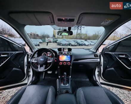 Белый Субару Форестер, объемом двигателя 2.5 л и пробегом 117 тыс. км за 22300 $, фото 13 на Automoto.ua