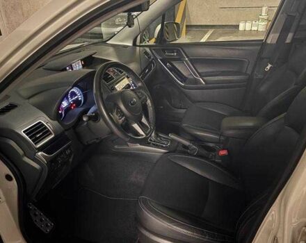 Белый Субару Форестер, объемом двигателя 2 л и пробегом 83 тыс. км за 15400 $, фото 5 на Automoto.ua