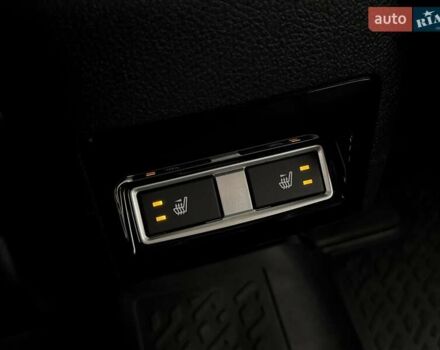 Белый Субару Форестер, объемом двигателя 2.5 л и пробегом 52 тыс. км за 24000 $, фото 37 на Automoto.ua