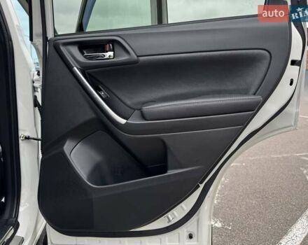 Белый Субару Форестер, объемом двигателя 2.5 л и пробегом 52 тыс. км за 24000 $, фото 30 на Automoto.ua