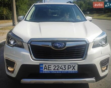 Белый Субару Форестер, объемом двигателя 2.5 л и пробегом 94 тыс. км за 26100 $, фото 2 на Automoto.ua