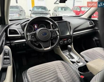 Белый Субару Форестер, объемом двигателя 2.5 л и пробегом 48 тыс. км за 19999 $, фото 17 на Automoto.ua