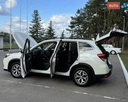 Белый Субару Форестер, объемом двигателя 2 л и пробегом 106 тыс. км за 27000 $, фото 35 на Automoto.ua