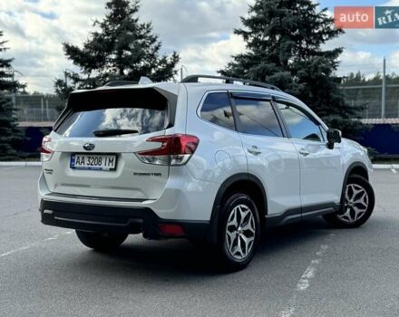 Белый Субару Форестер, объемом двигателя 2 л и пробегом 106 тыс. км за 27000 $, фото 8 на Automoto.ua