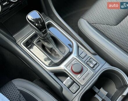 Белый Субару Форестер, объемом двигателя 2 л и пробегом 106 тыс. км за 27000 $, фото 84 на Automoto.ua