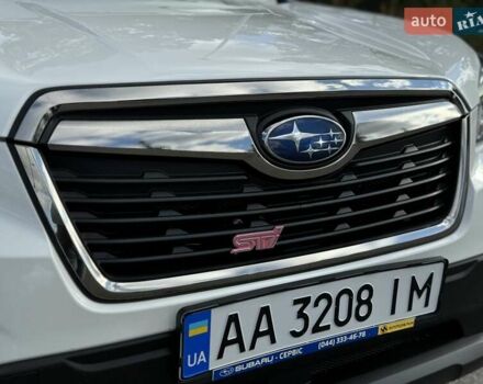 Белый Субару Форестер, объемом двигателя 2 л и пробегом 106 тыс. км за 27000 $, фото 11 на Automoto.ua