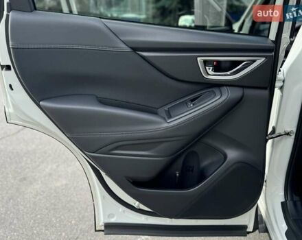 Белый Субару Форестер, объемом двигателя 2 л и пробегом 106 тыс. км за 27000 $, фото 62 на Automoto.ua