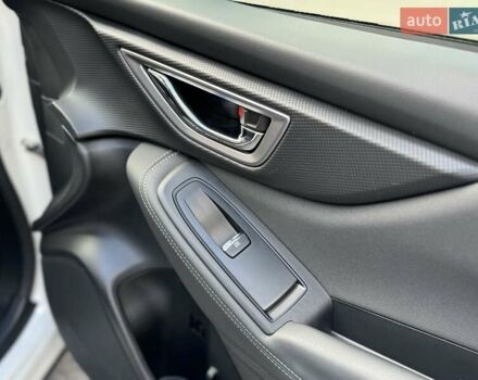 Белый Субару Форестер, объемом двигателя 2 л и пробегом 106 тыс. км за 27000 $, фото 72 на Automoto.ua