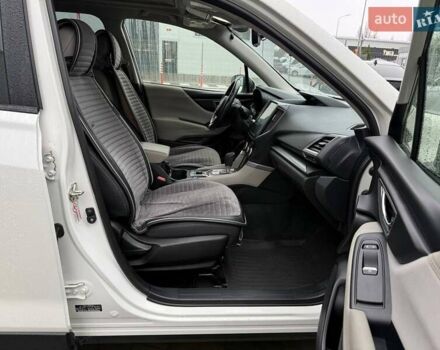 Белый Субару Форестер, объемом двигателя 2.5 л и пробегом 48 тыс. км за 19999 $, фото 24 на Automoto.ua