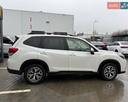 Белый Субару Форестер, объемом двигателя 2.5 л и пробегом 48 тыс. км за 19999 $, фото 6 на Automoto.ua