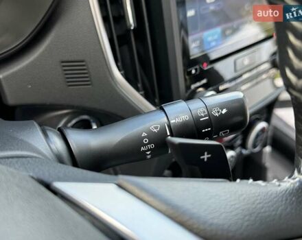 Белый Субару Форестер, объемом двигателя 2 л и пробегом 106 тыс. км за 27000 $, фото 46 на Automoto.ua