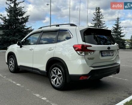 Белый Субару Форестер, объемом двигателя 2 л и пробегом 106 тыс. км за 27000 $, фото 4 на Automoto.ua