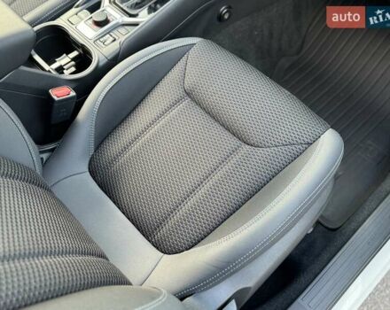 Белый Субару Форестер, объемом двигателя 2 л и пробегом 106 тыс. км за 27000 $, фото 76 на Automoto.ua