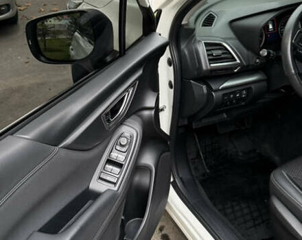 Белый Субару Форестер, объемом двигателя 2 л и пробегом 52 тыс. км за 27900 $, фото 11 на Automoto.ua