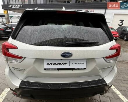Белый Субару Форестер, объемом двигателя 2.5 л и пробегом 48 тыс. км за 19999 $, фото 4 на Automoto.ua