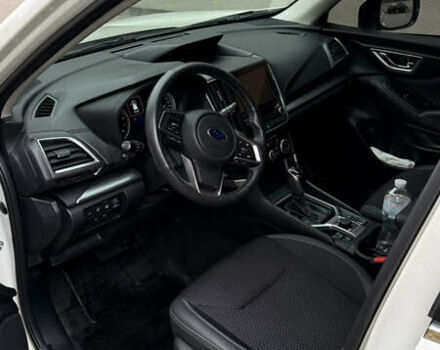 Белый Субару Форестер, объемом двигателя 2 л и пробегом 52 тыс. км за 27900 $, фото 12 на Automoto.ua